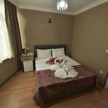 Hotel The Luxx Boutique 3*